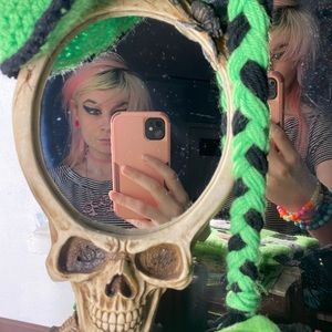 Skull mirror